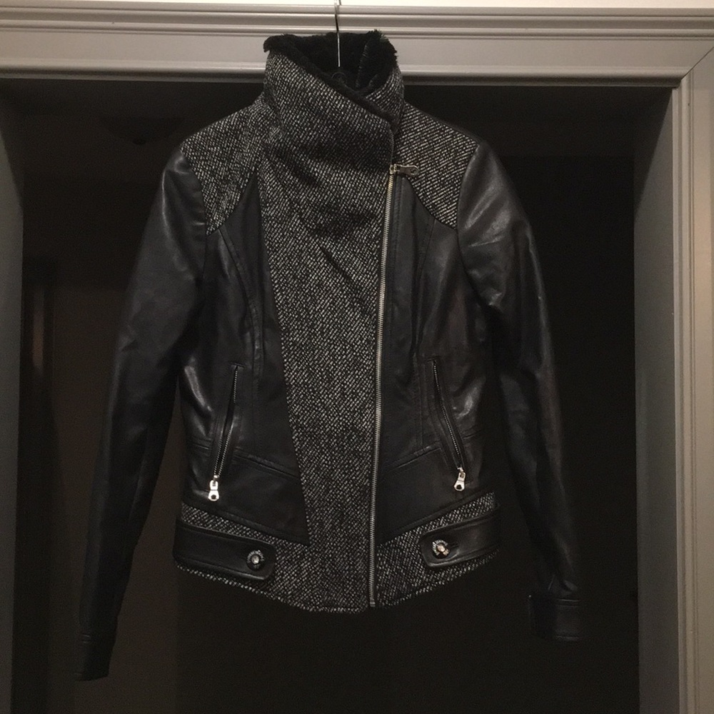 Guess Los Angeles Black Coat - Picture 2 of 6